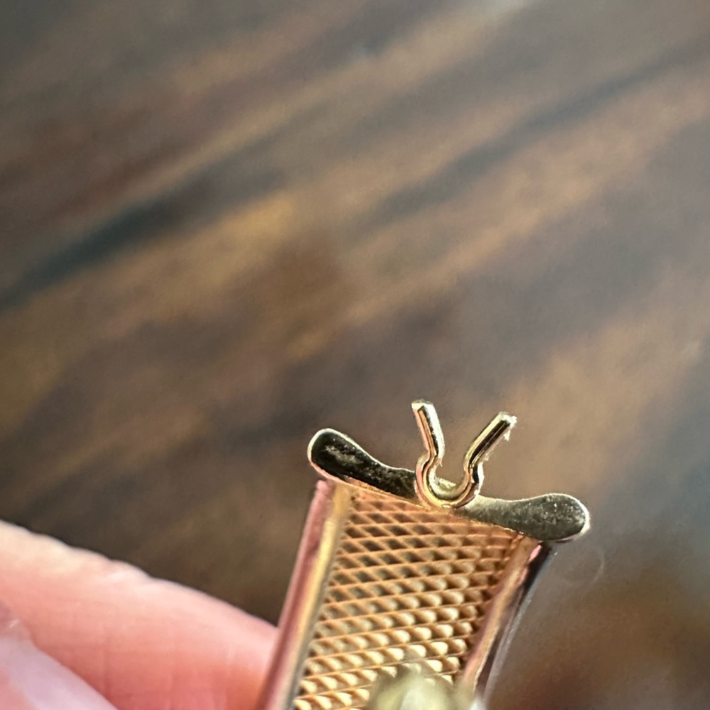 14K Gold and Mesh Hoop Earrings - Picture 8 of 9